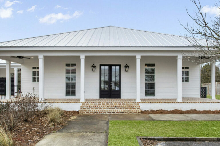 Single-Story 3-Bedroom Southern Home With Extra Spacious Porch and Double Garage (Floor Plan)