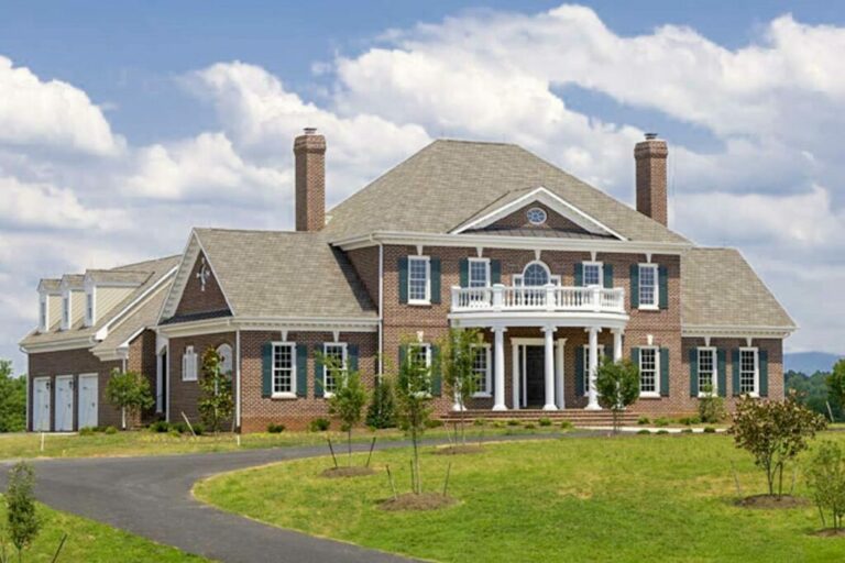 4-Bedroom Double-Story Luxury Mansion with Triple Porch (Floor Plan)